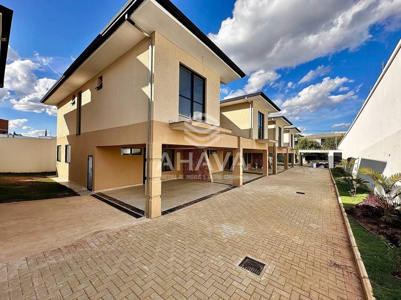 Casa em condomínio à venda no São Luiz: 