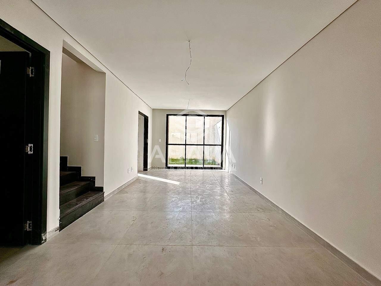 Casa em condomínio à venda no São Luiz: 