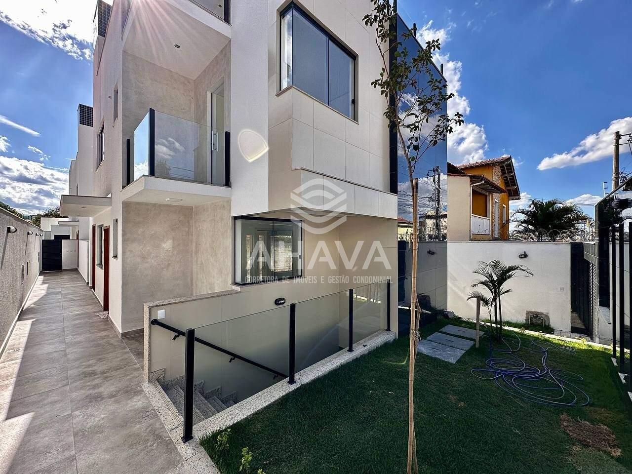 Apartamento com área privativa à venda no Copacabana: 