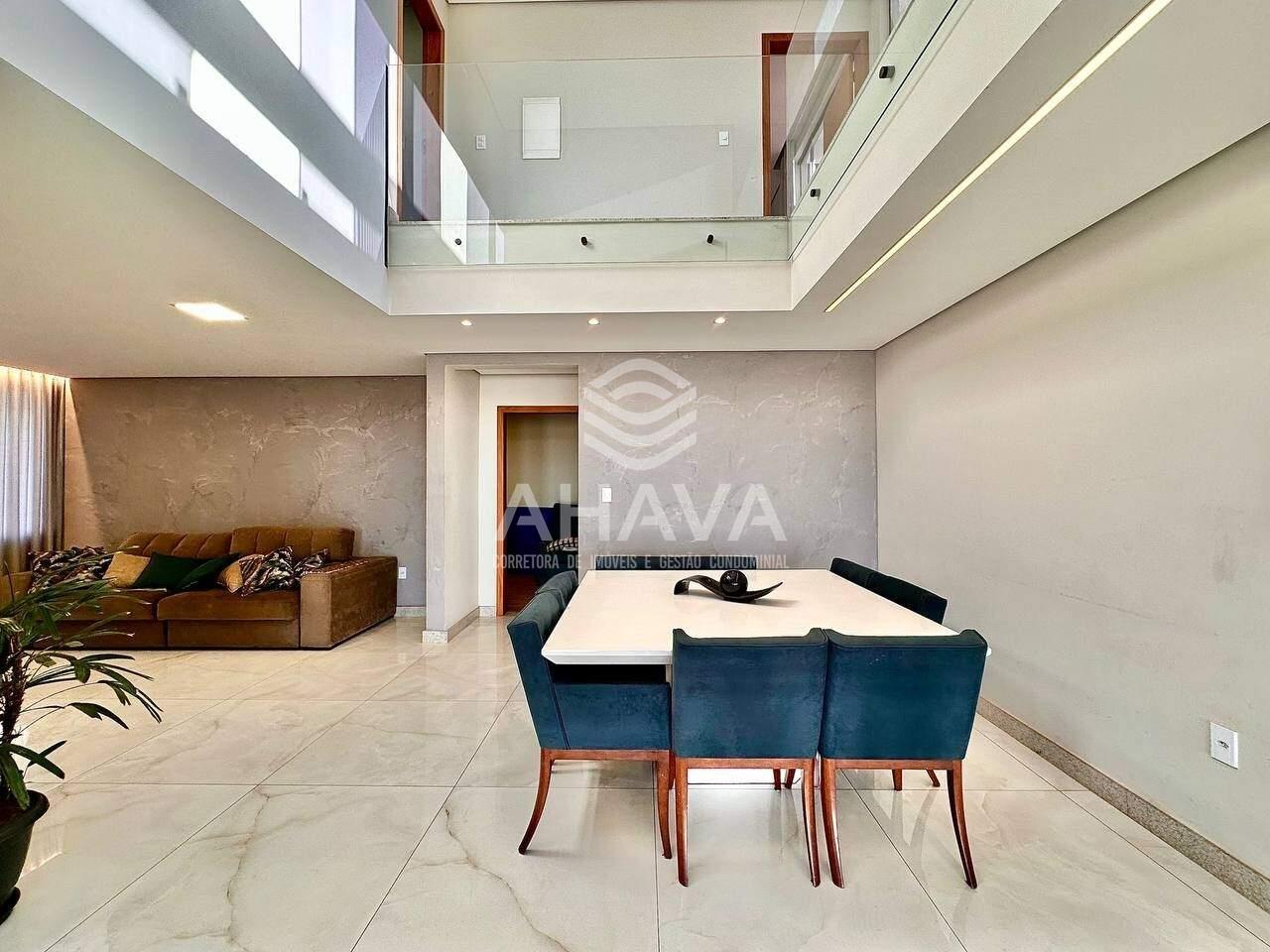 Casa em condomínio à venda no Gran Park: 