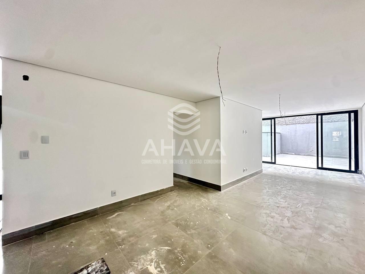 Apartamento com área privativa à venda no Santa Amélia: 