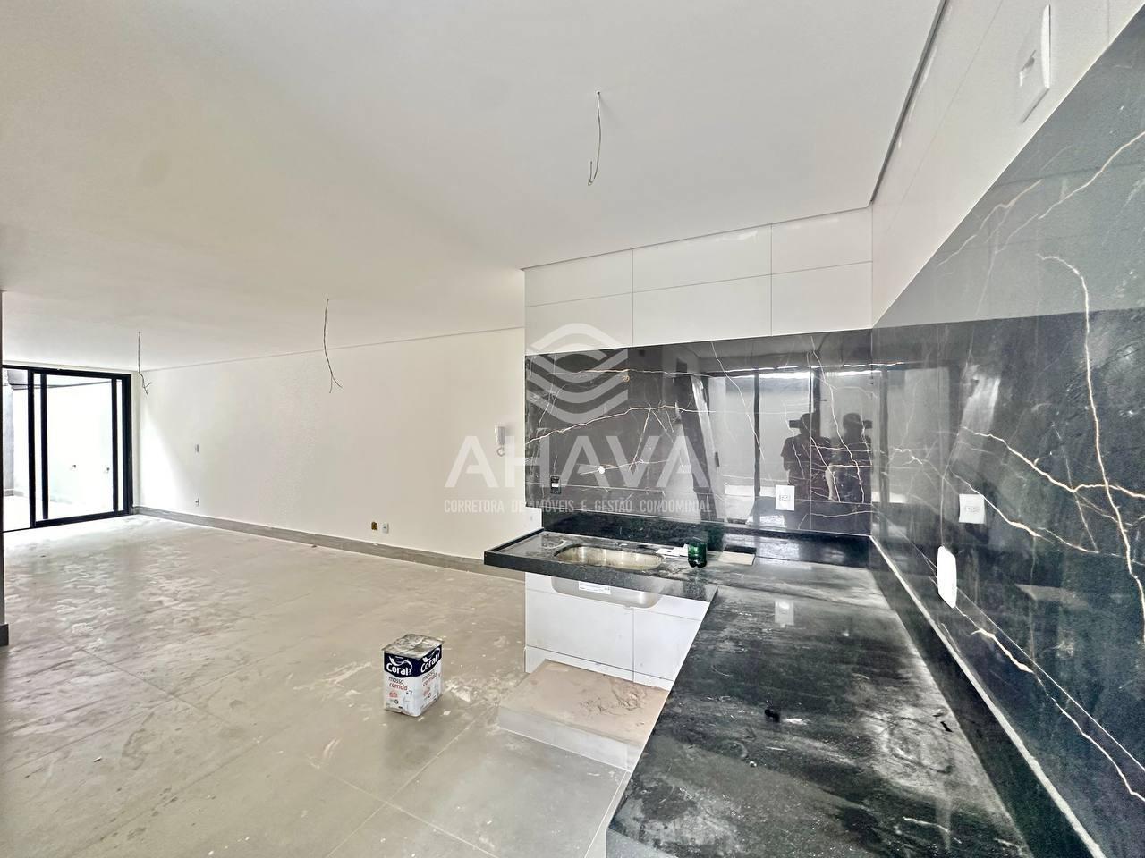 Apartamento com área privativa à venda no Santa Amélia: 