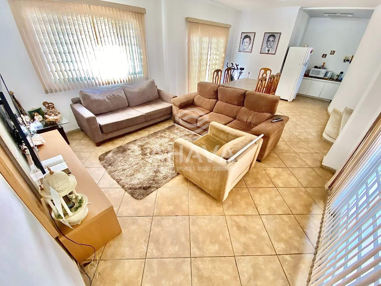 Casa à venda no Trevo: 