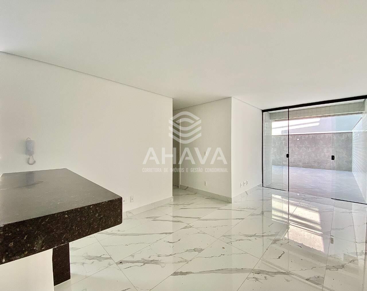 Apartamento com área privativa à venda no Itapoã: 