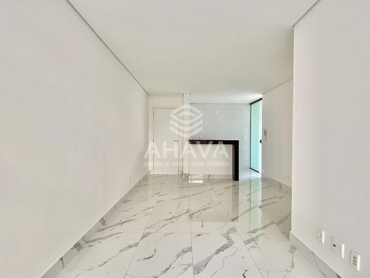 Apartamento com área privativa à venda no Itapoã: 