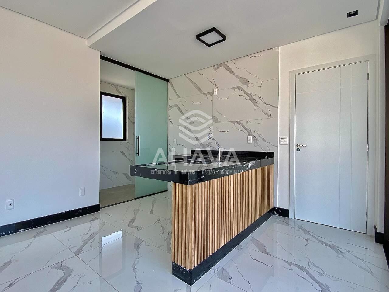 Cobertura à venda no Itapoã: 