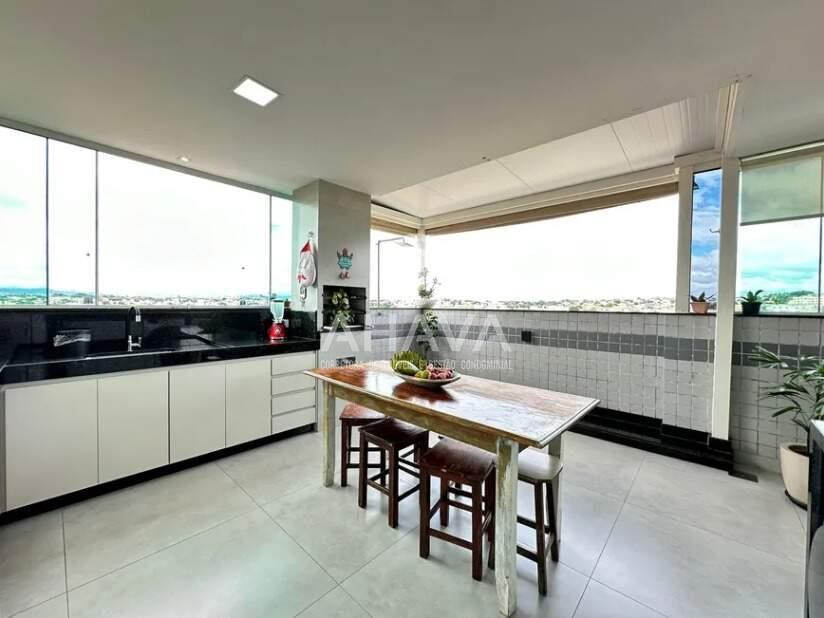 Cobertura à venda no Santa Mônica: 