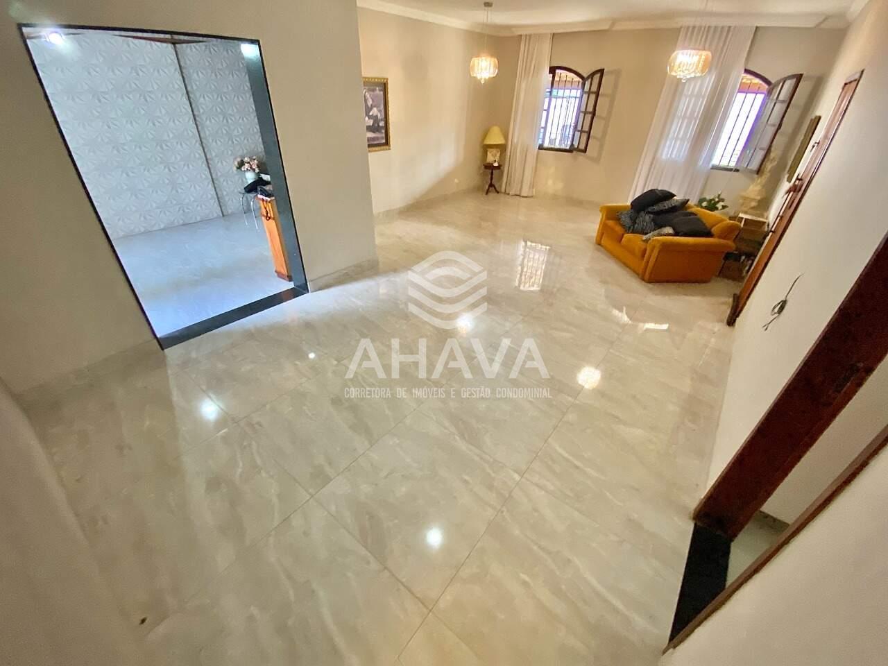 Casa à venda no Santa Amélia: 