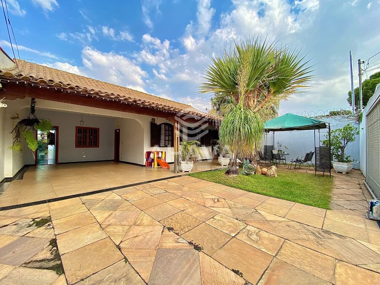 Casa à venda no Santa Amélia: 