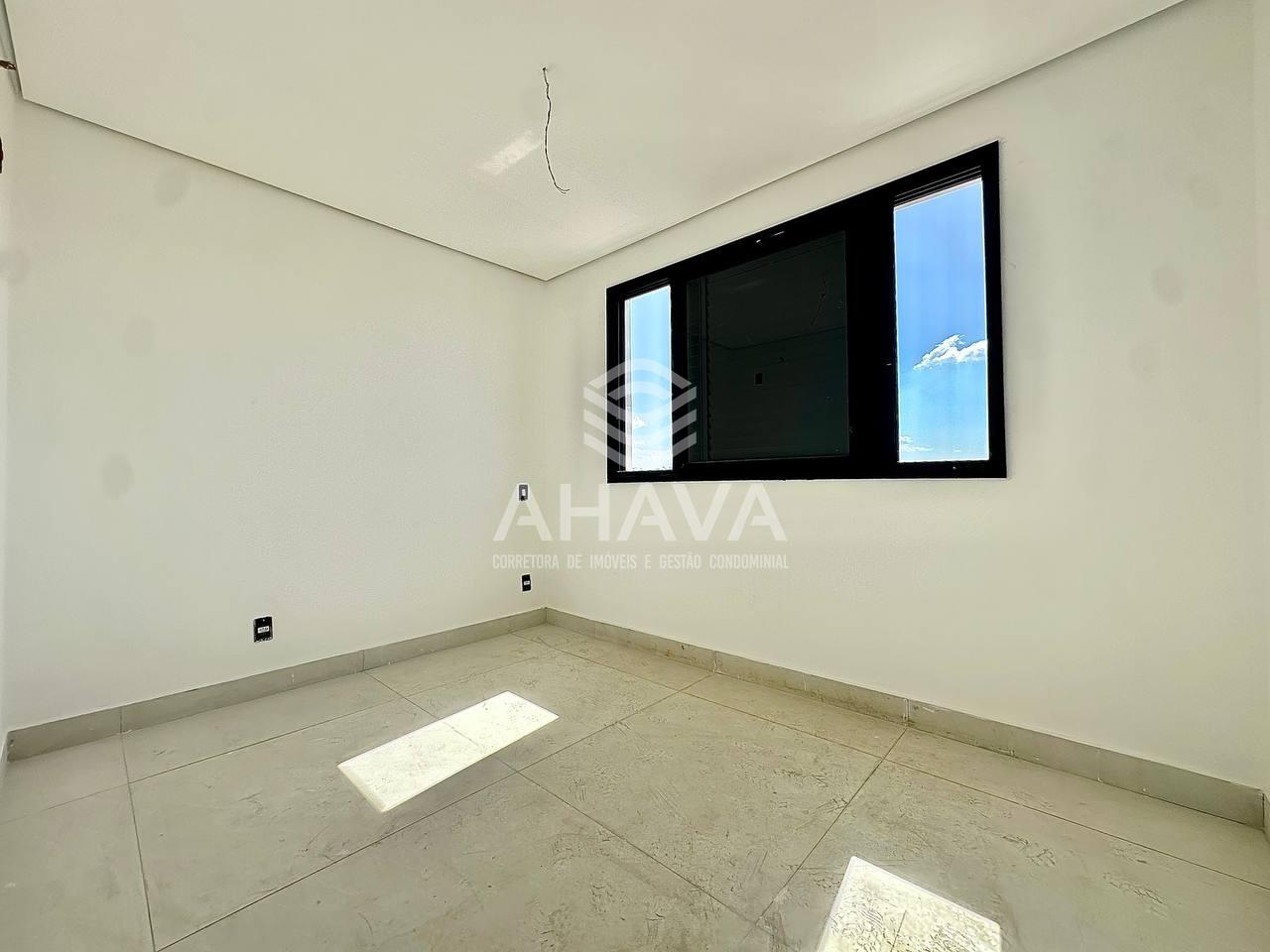 Cobertura à venda no Santa Mônica: 