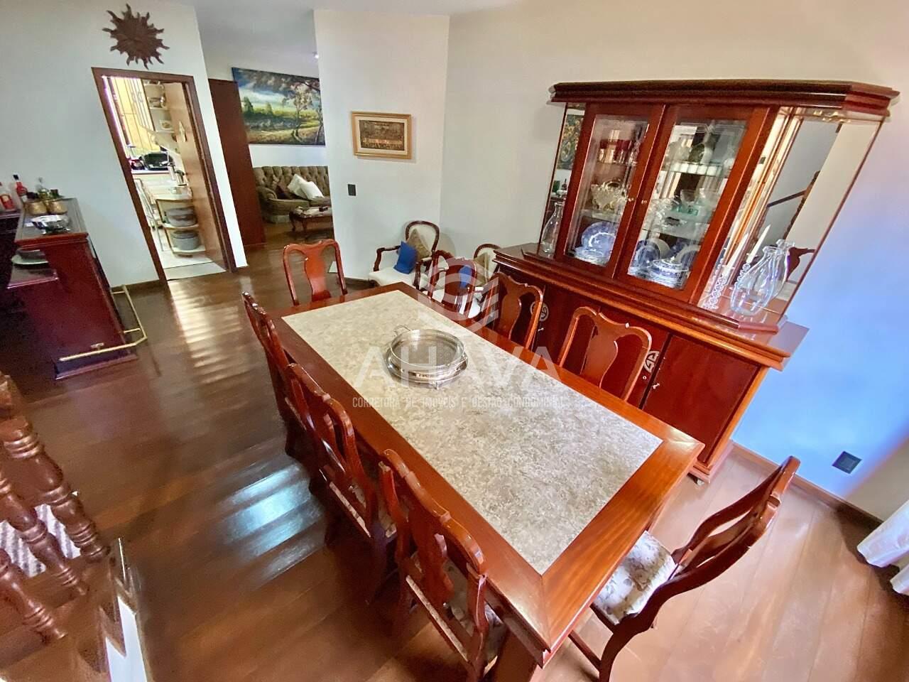 Casa à venda no Santa Rosa: 