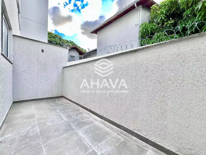 Apartamento com área privativa à venda no Santa Amélia: 