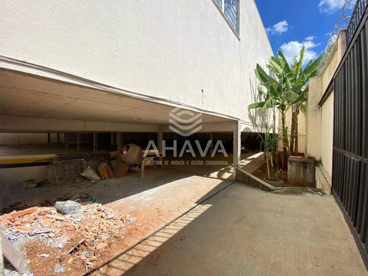 Garagem para aluguel no Santa Mônica: 