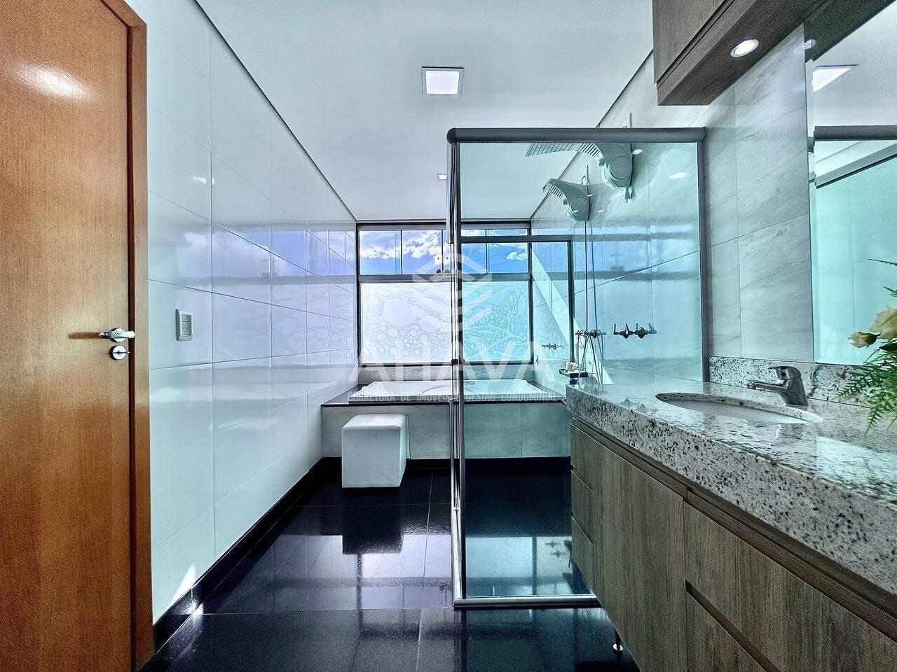 Casa em condomínio para aluguel no Gran Park: 