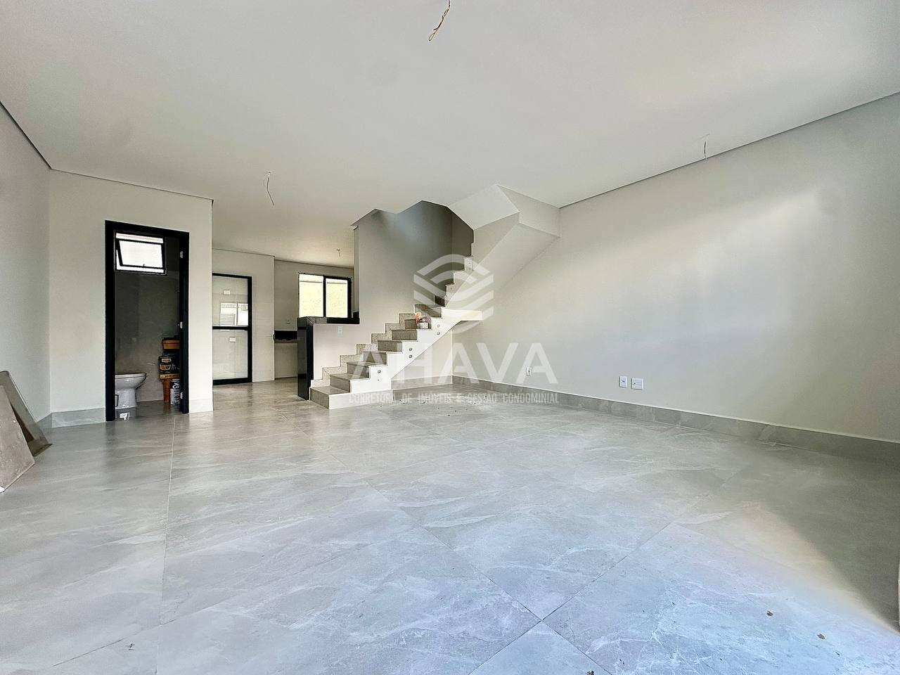 Casa geminada à venda no Itapoã: 