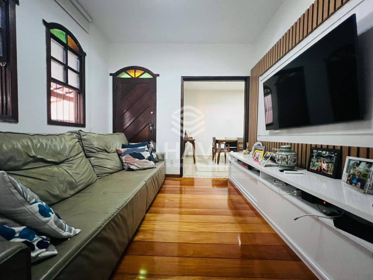 Casa geminada à venda no Santa Amélia: 