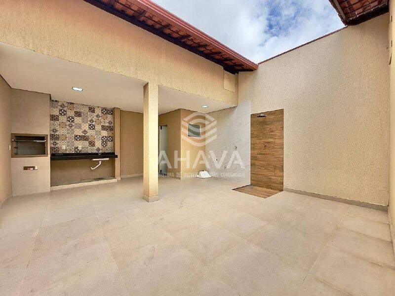 Casa geminada à venda no Piratininga: 