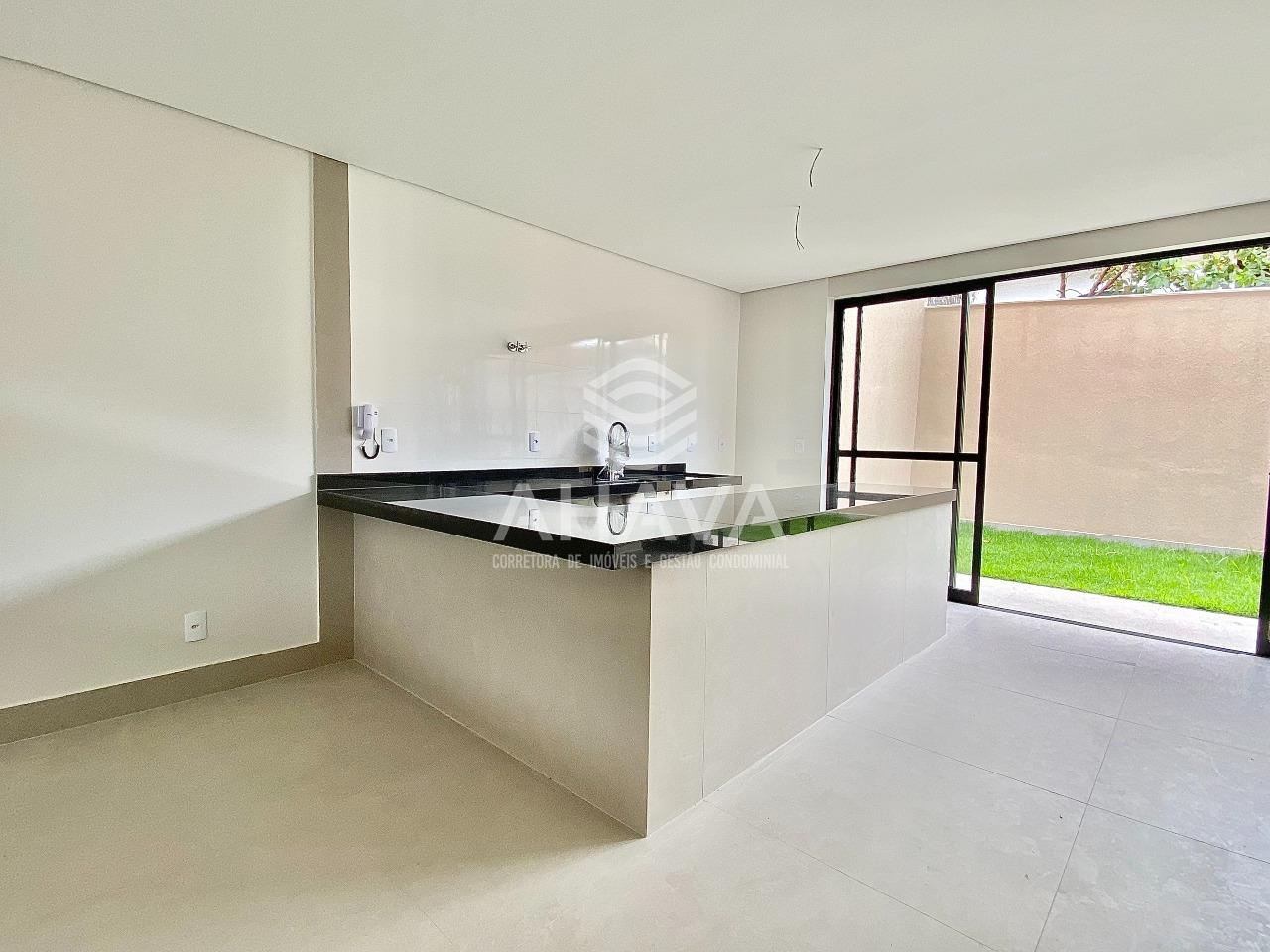 Casa geminada à venda no Vila Clóris: 