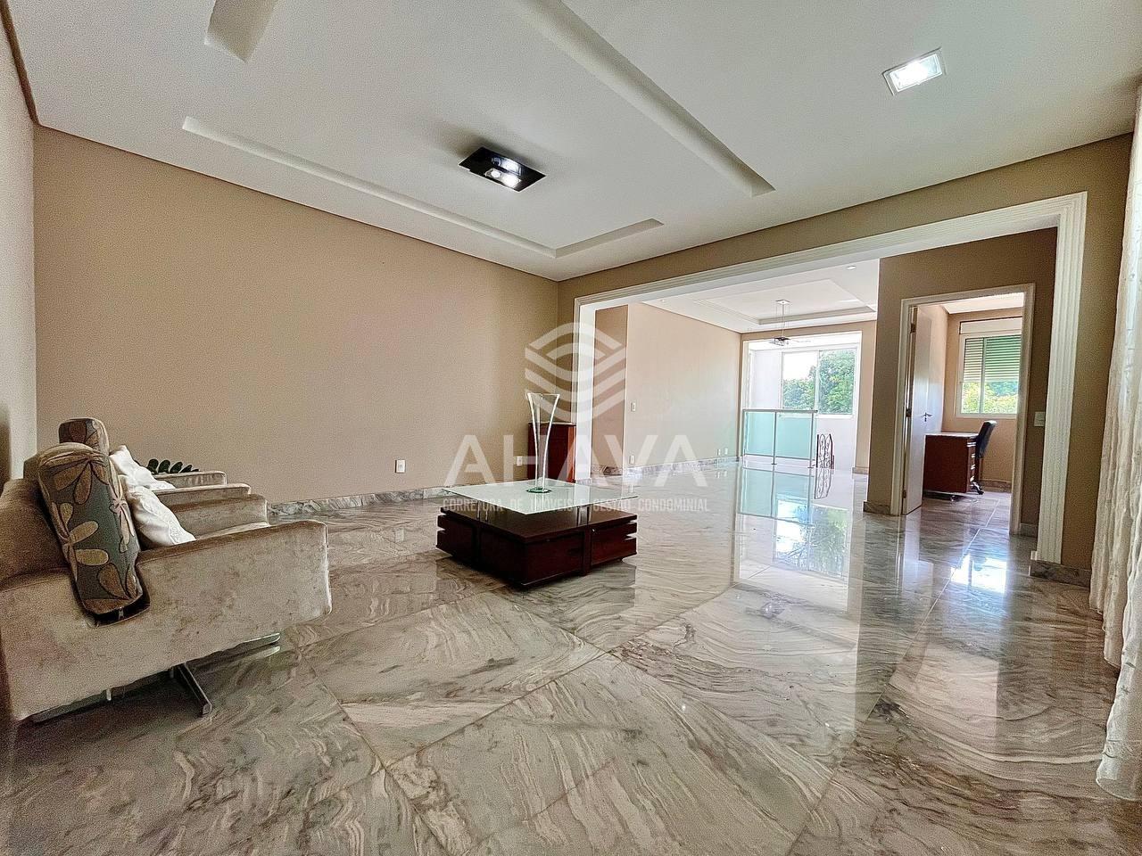 Casa à venda no Itapoã: 