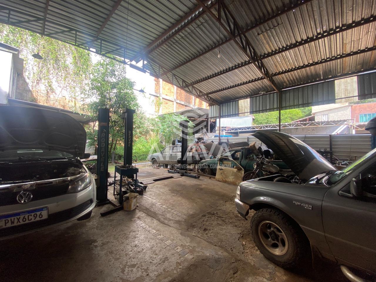 Galpão para aluguel no Jardim Vitória: 