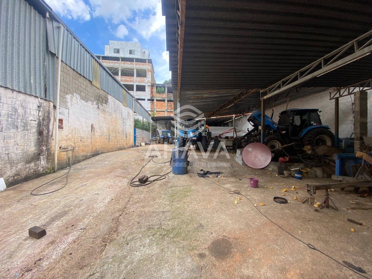 Galpão para aluguel no Jardim Vitória: 