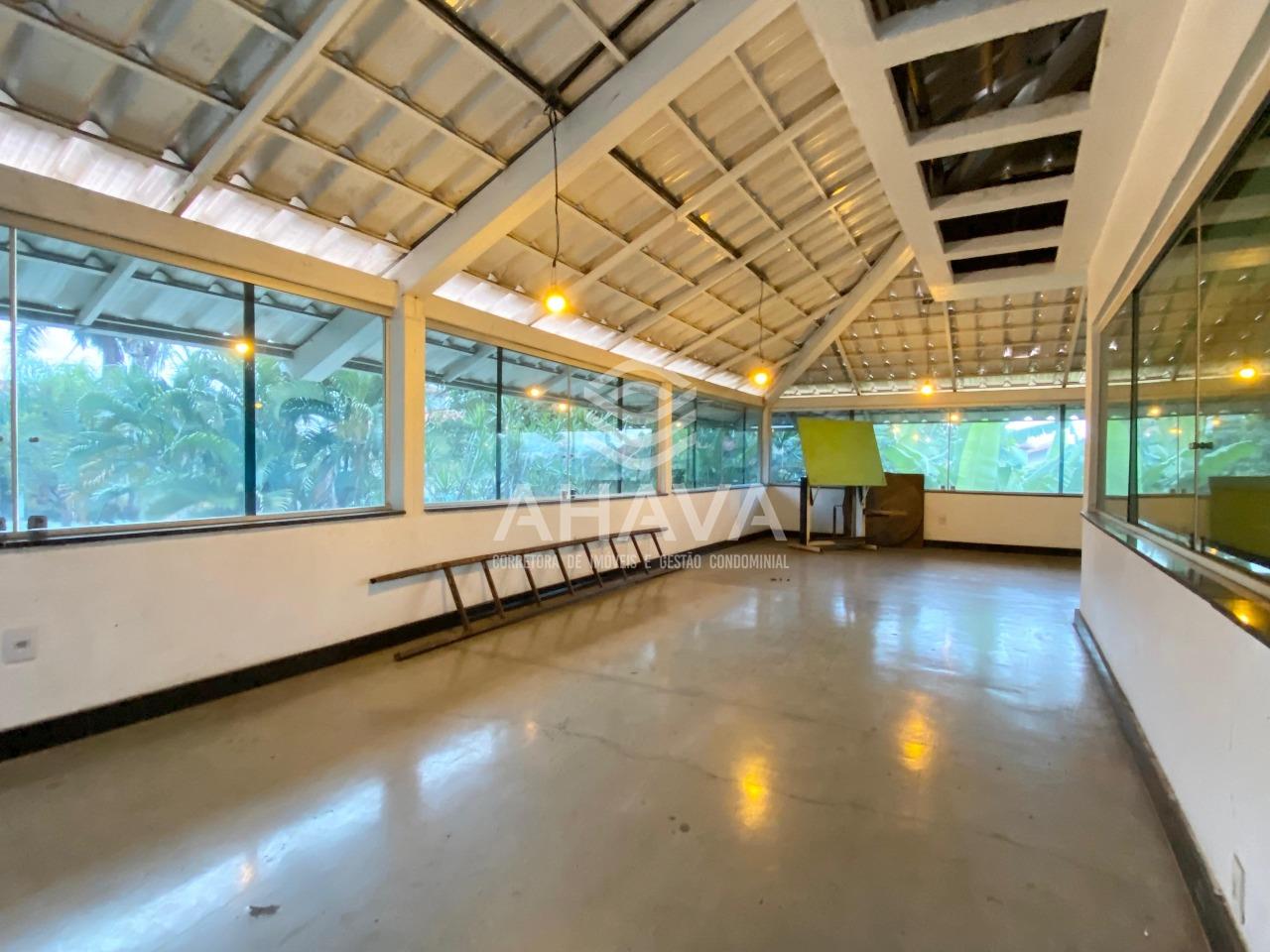 Casa comercial para aluguel no São Luiz: 