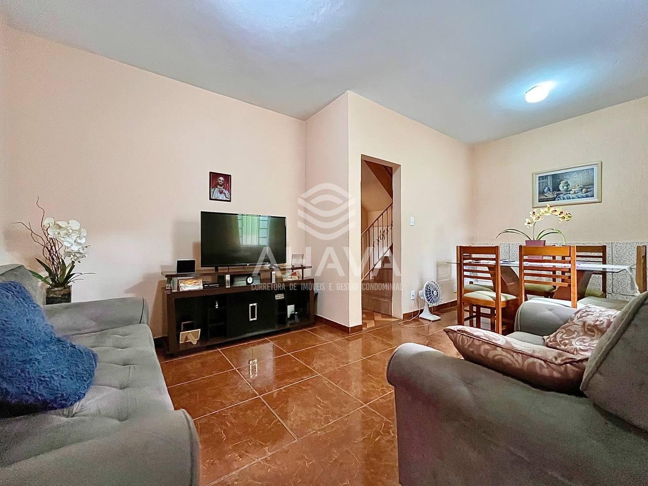 Casa geminada à venda no Planalto: 