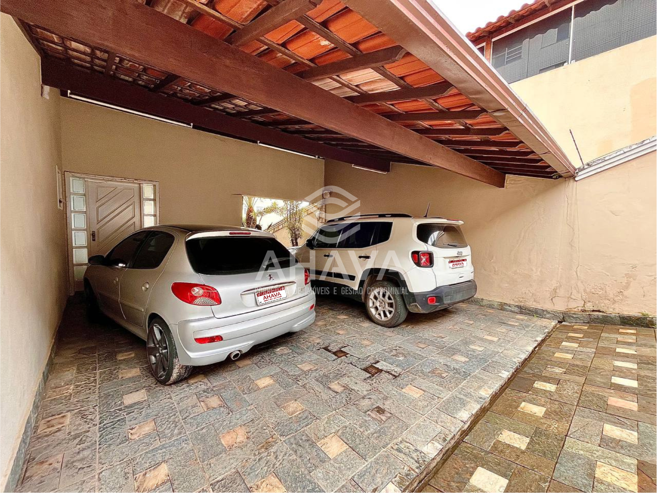 Casa à venda no Heliópolis: 