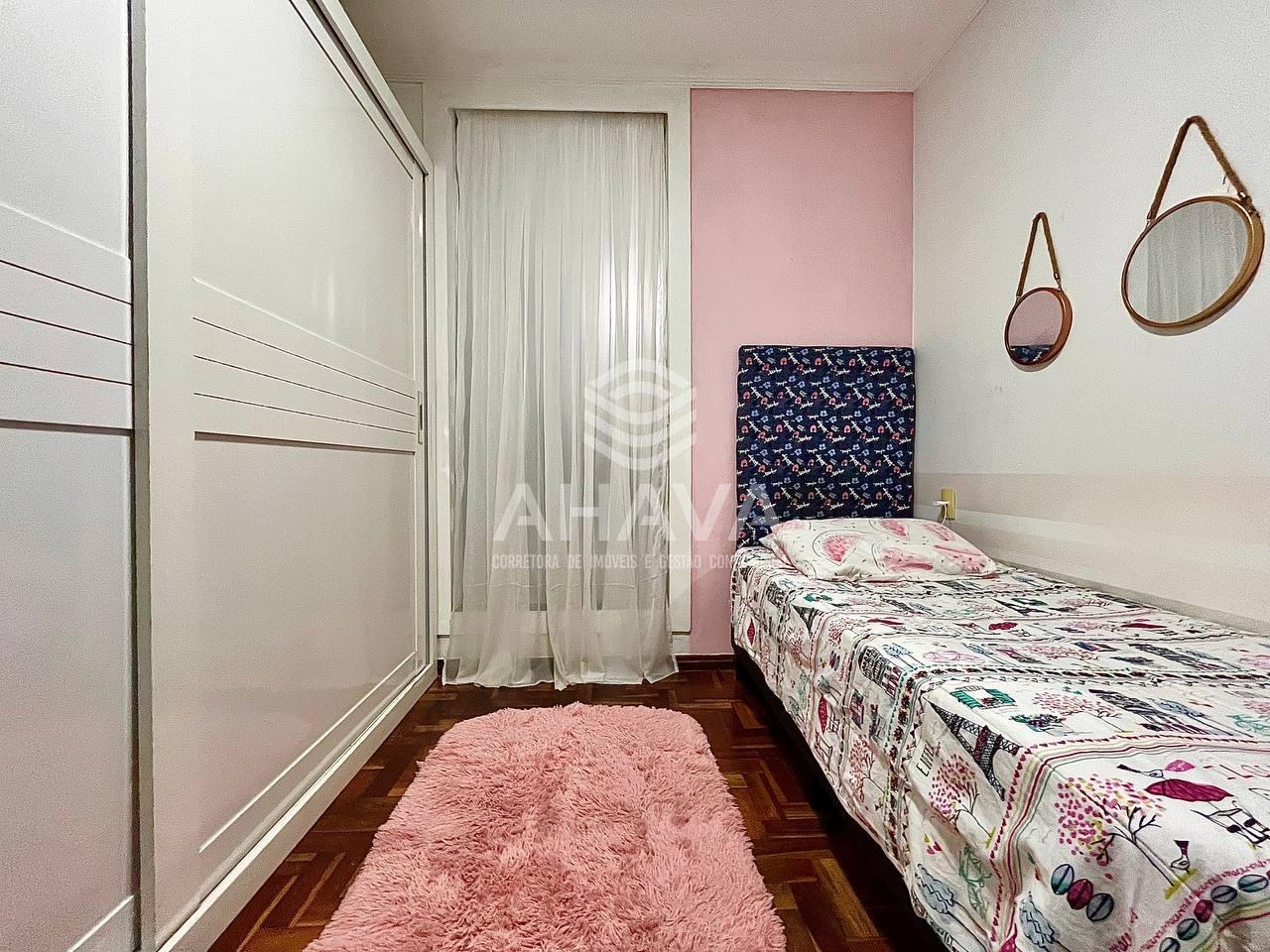 Casa geminada à venda no São João Batista: 