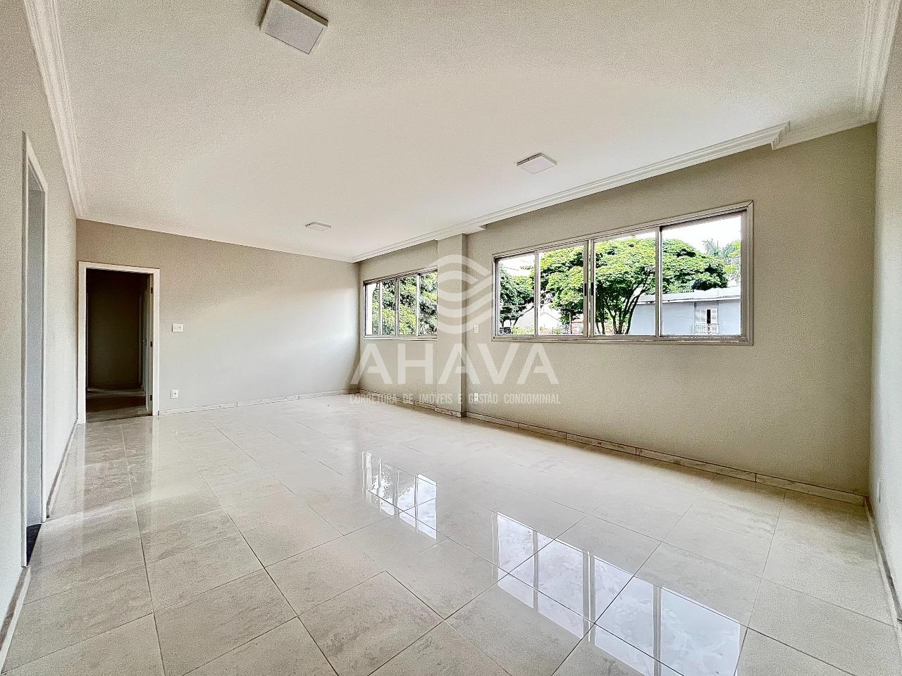 Apartamento à venda no Itapoã: 