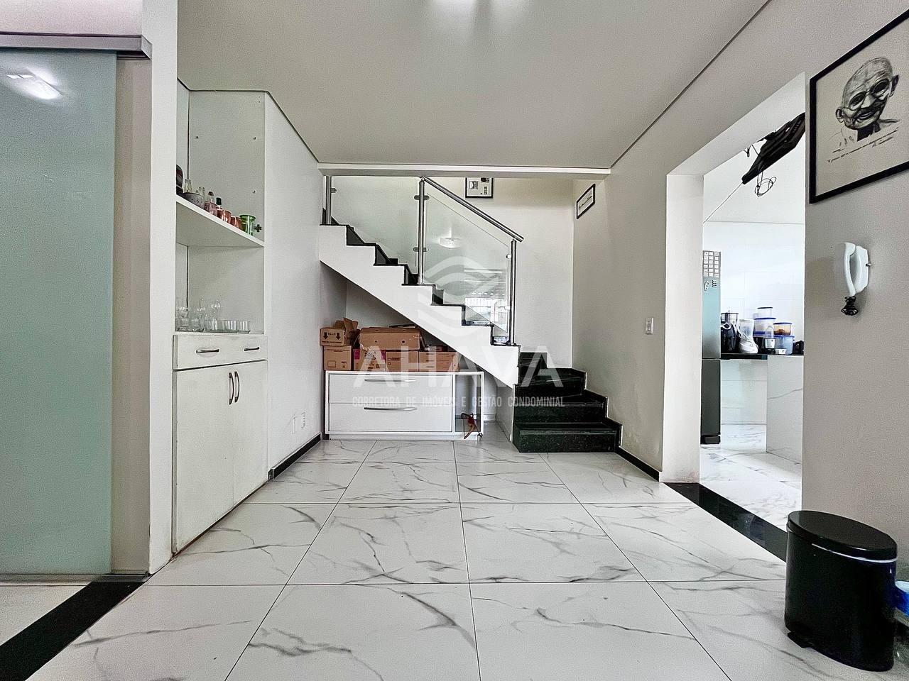 Casa geminada à venda no Santa Branca: 