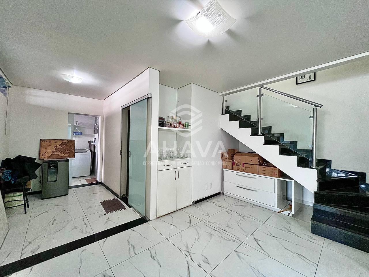 Casa geminada à venda no Santa Branca: 