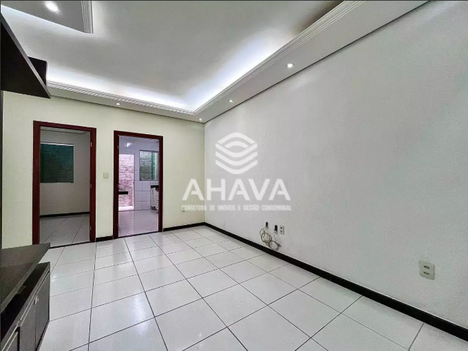 Casa geminada à venda no Santa Mônica: 