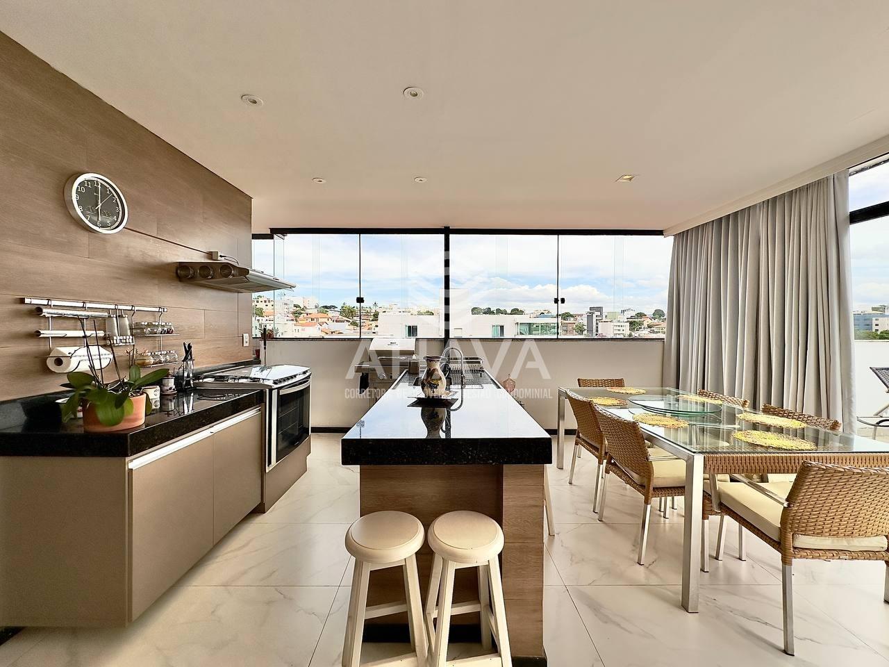 Cobertura à venda no Itapoã: 