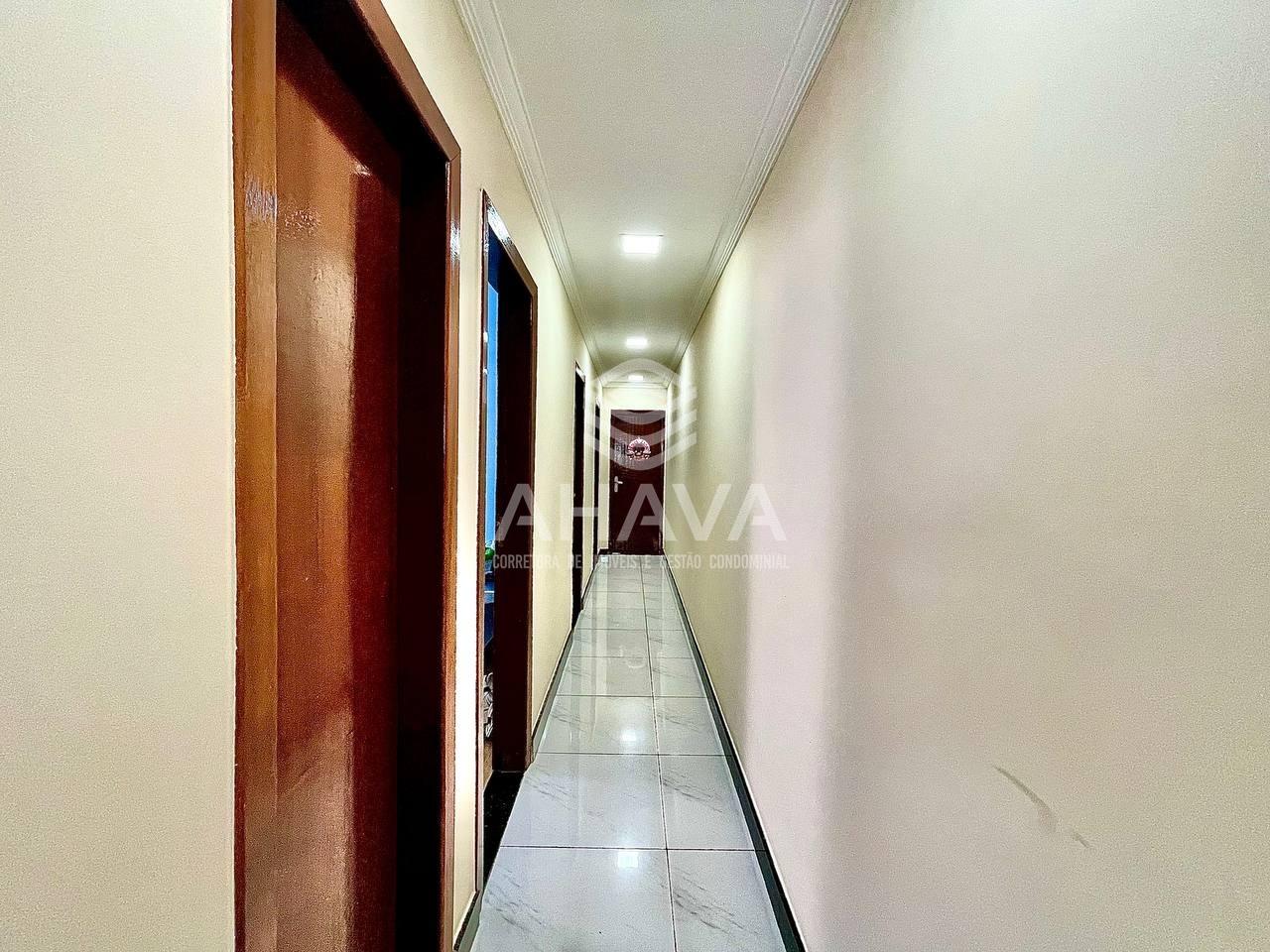 Casa geminada à venda no Heliópolis: 