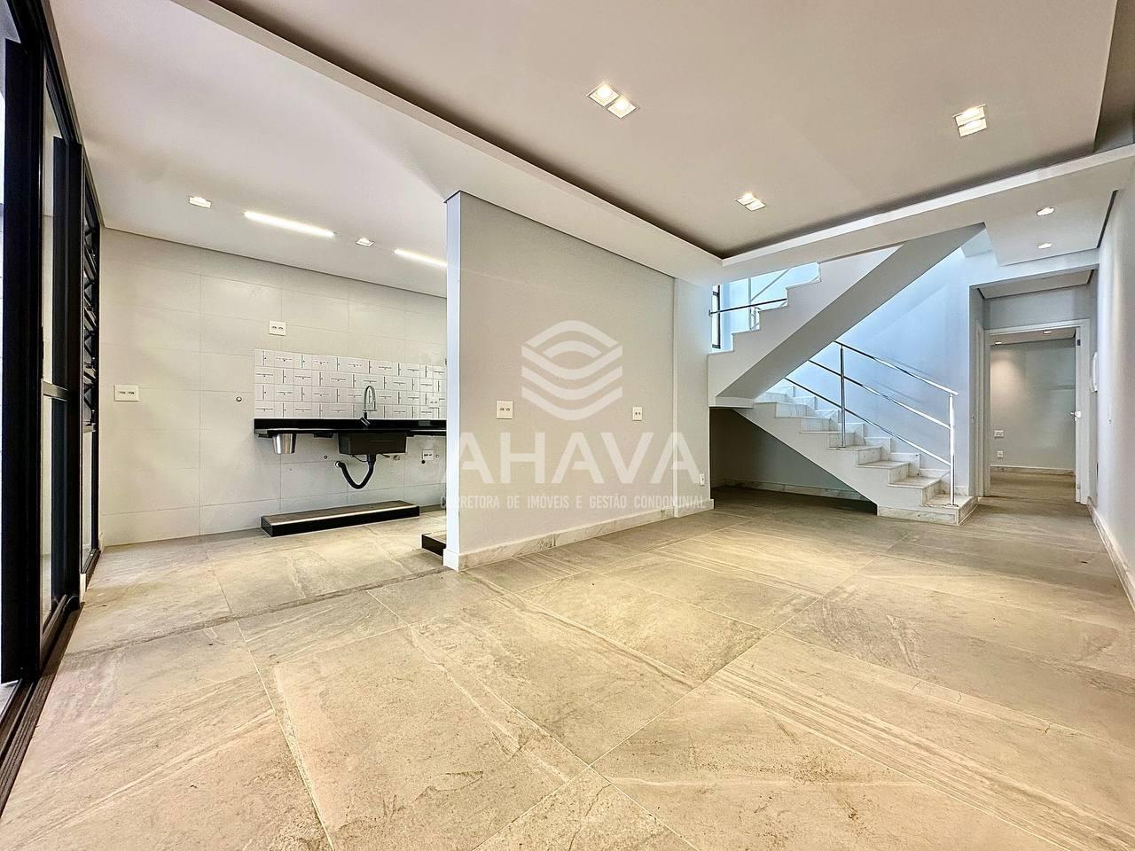 Casa geminada à venda no Planalto: 