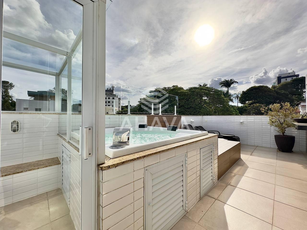 Cobertura à venda no Itapoã: 