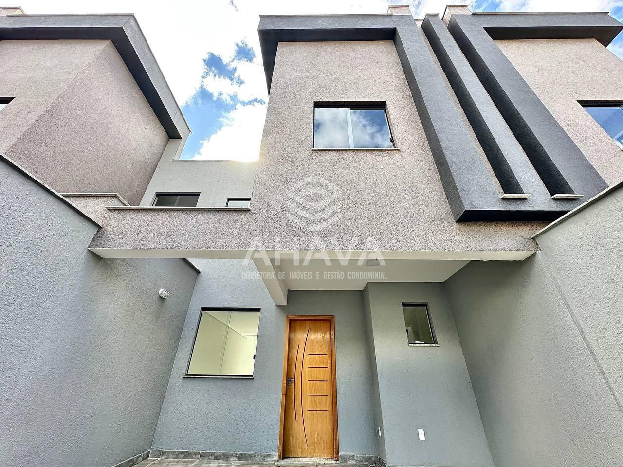 Casa geminada à venda no Santa Mônica: 