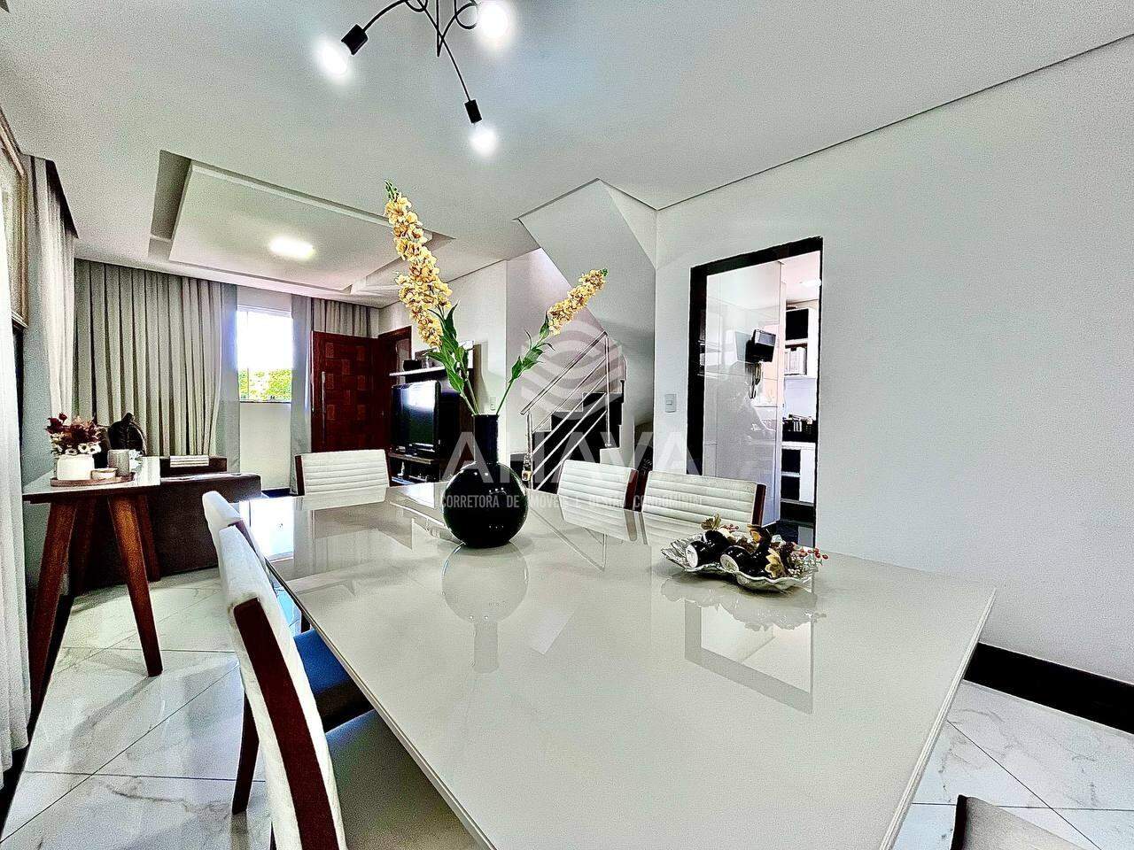 Cobertura à venda no Itapoã: 