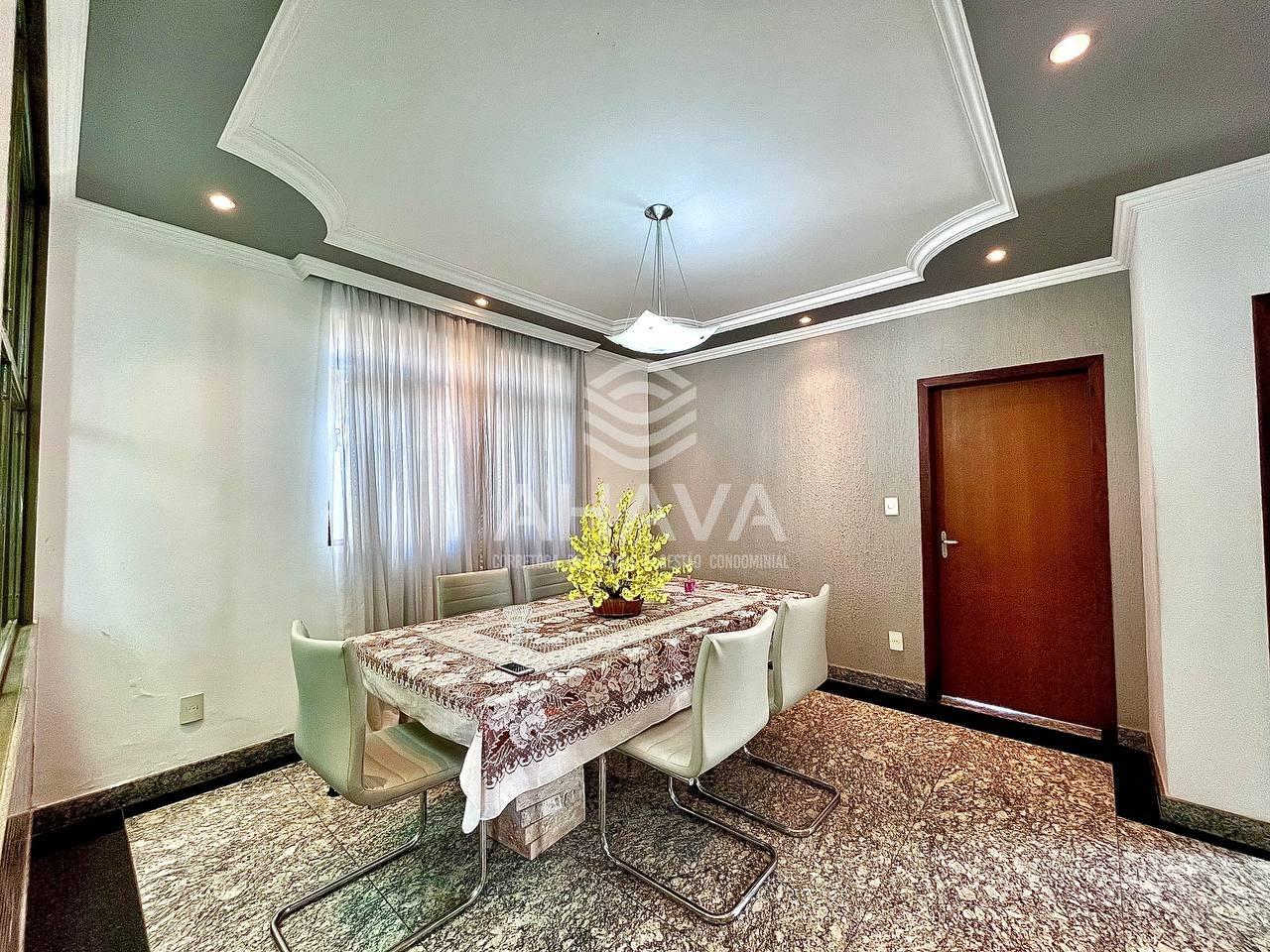 Casa à venda no São João Batista: 