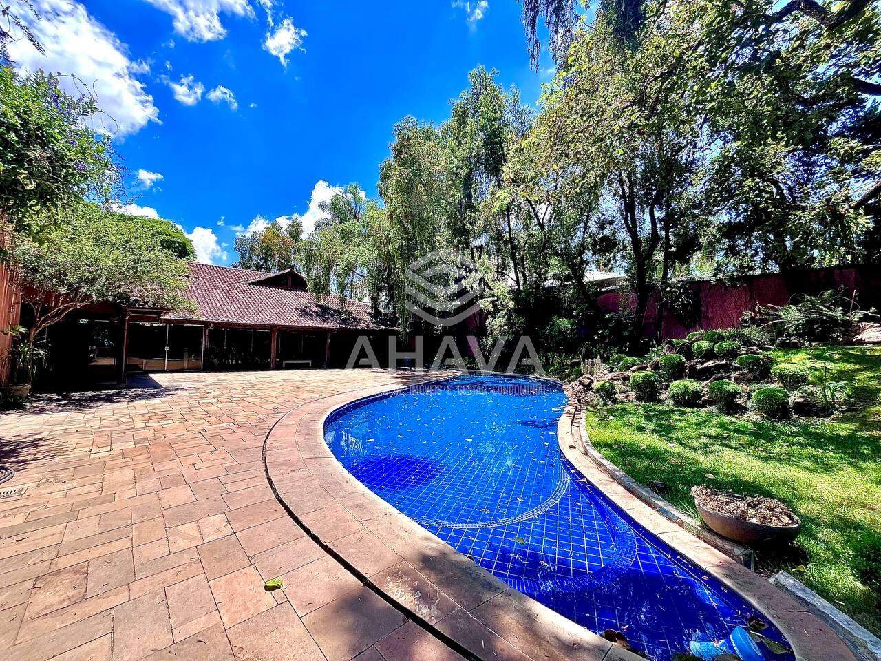 Casa à venda no São Luiz: 