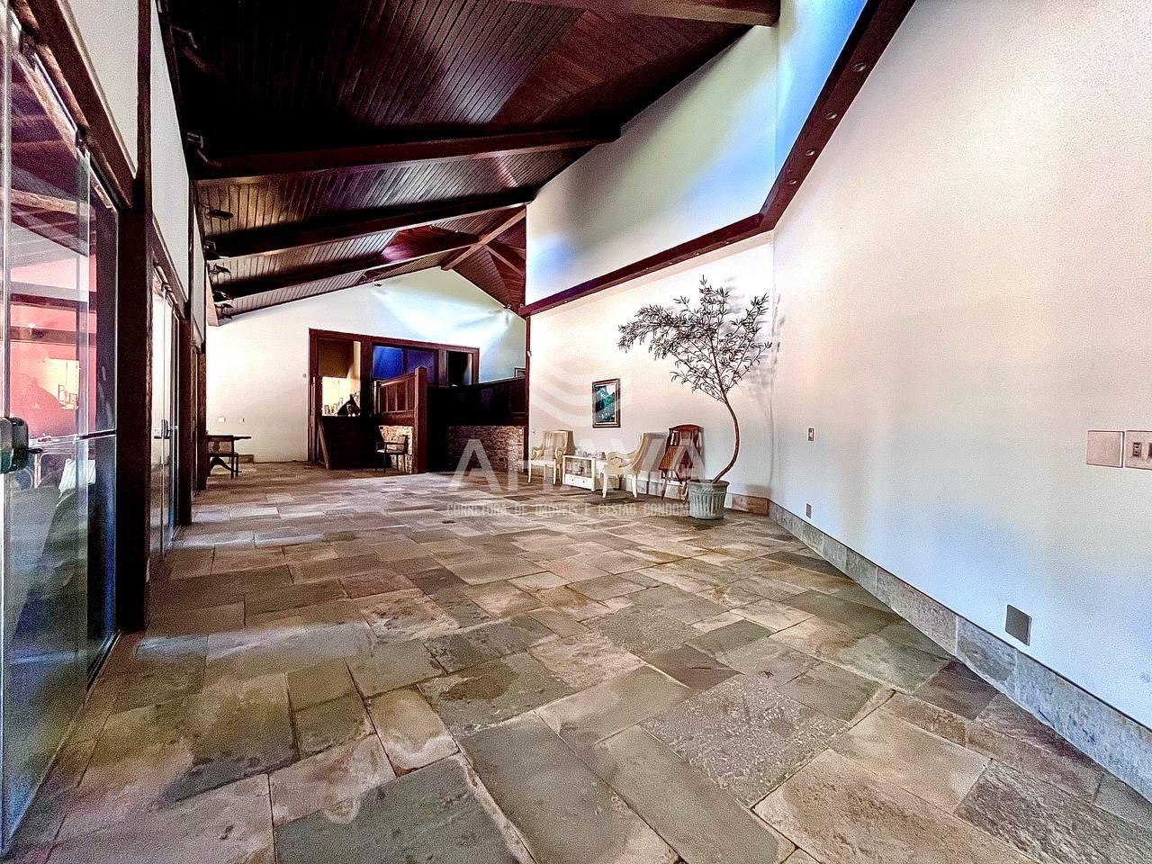 Casa à venda no São Luiz: 