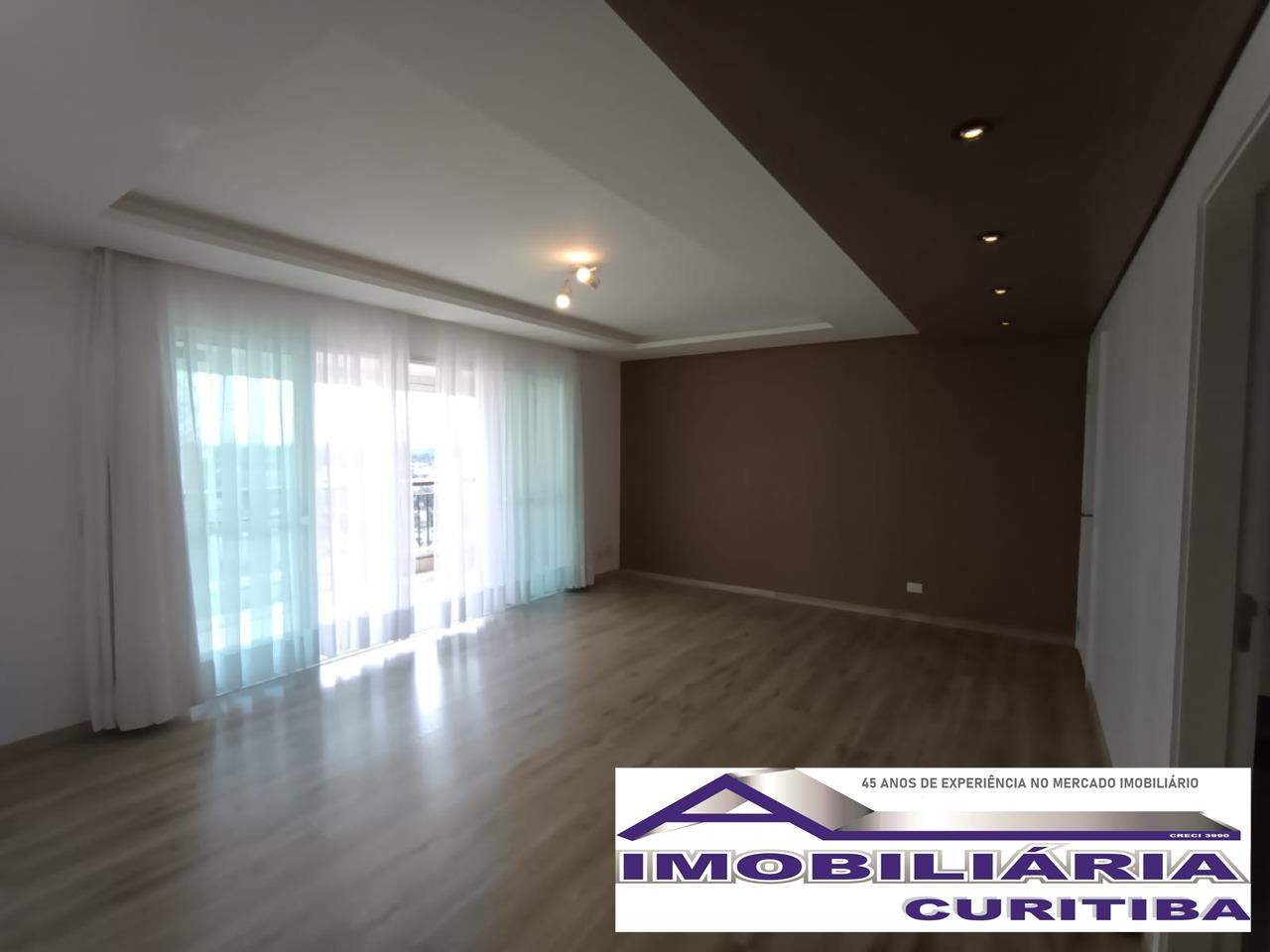 Apartamento à venda no Campo Comprido: 
