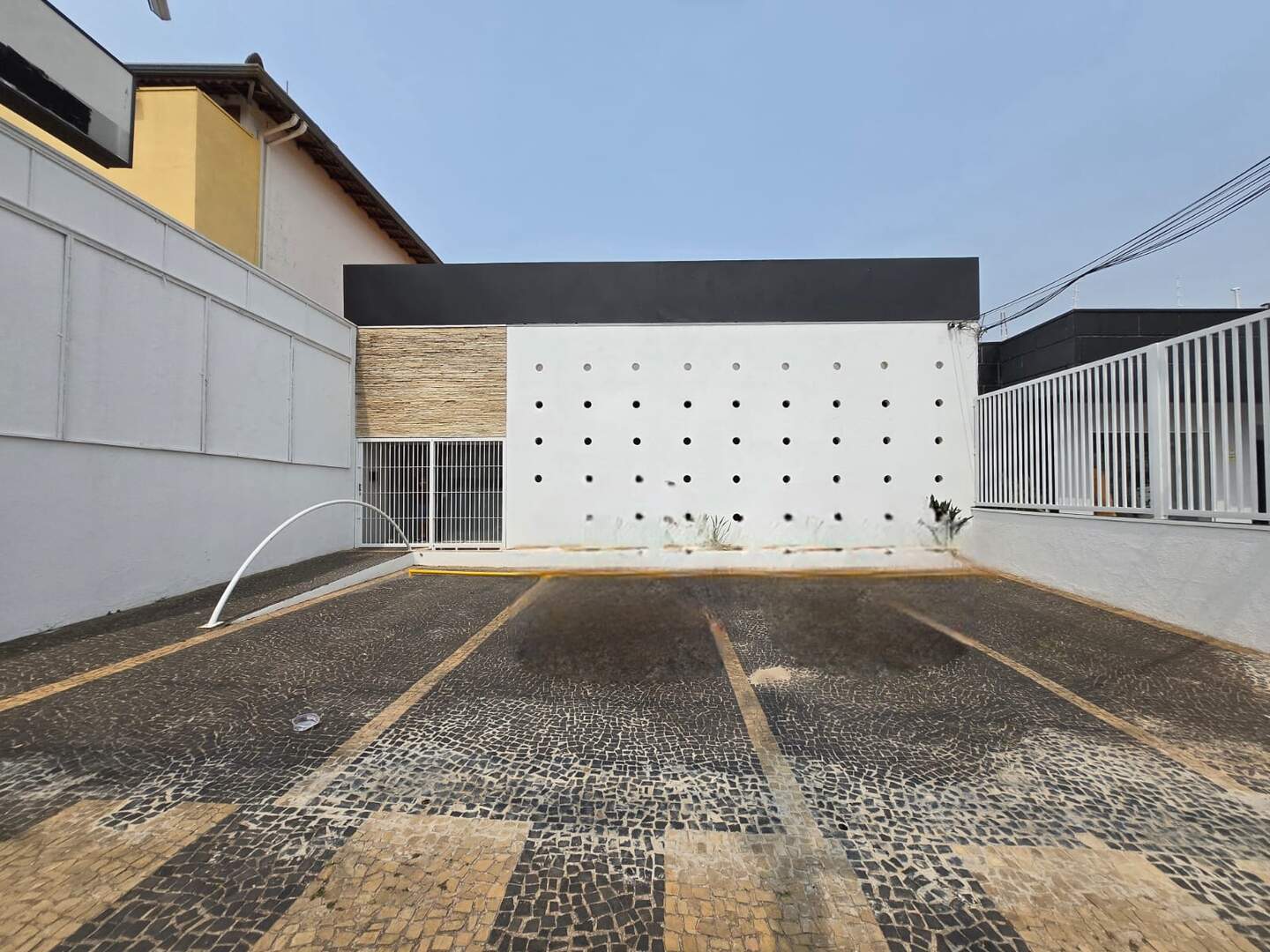 Casa para aluguel no Jardim Flamboyant: 