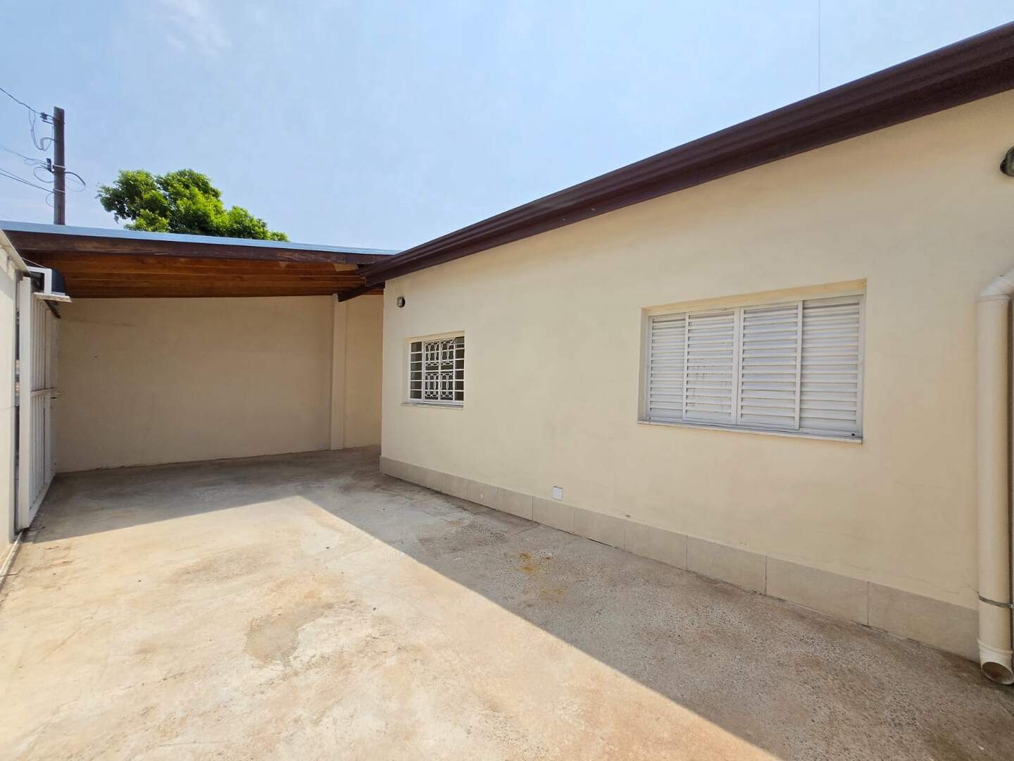 Casa para aluguel no Jardim Nilópolis: 