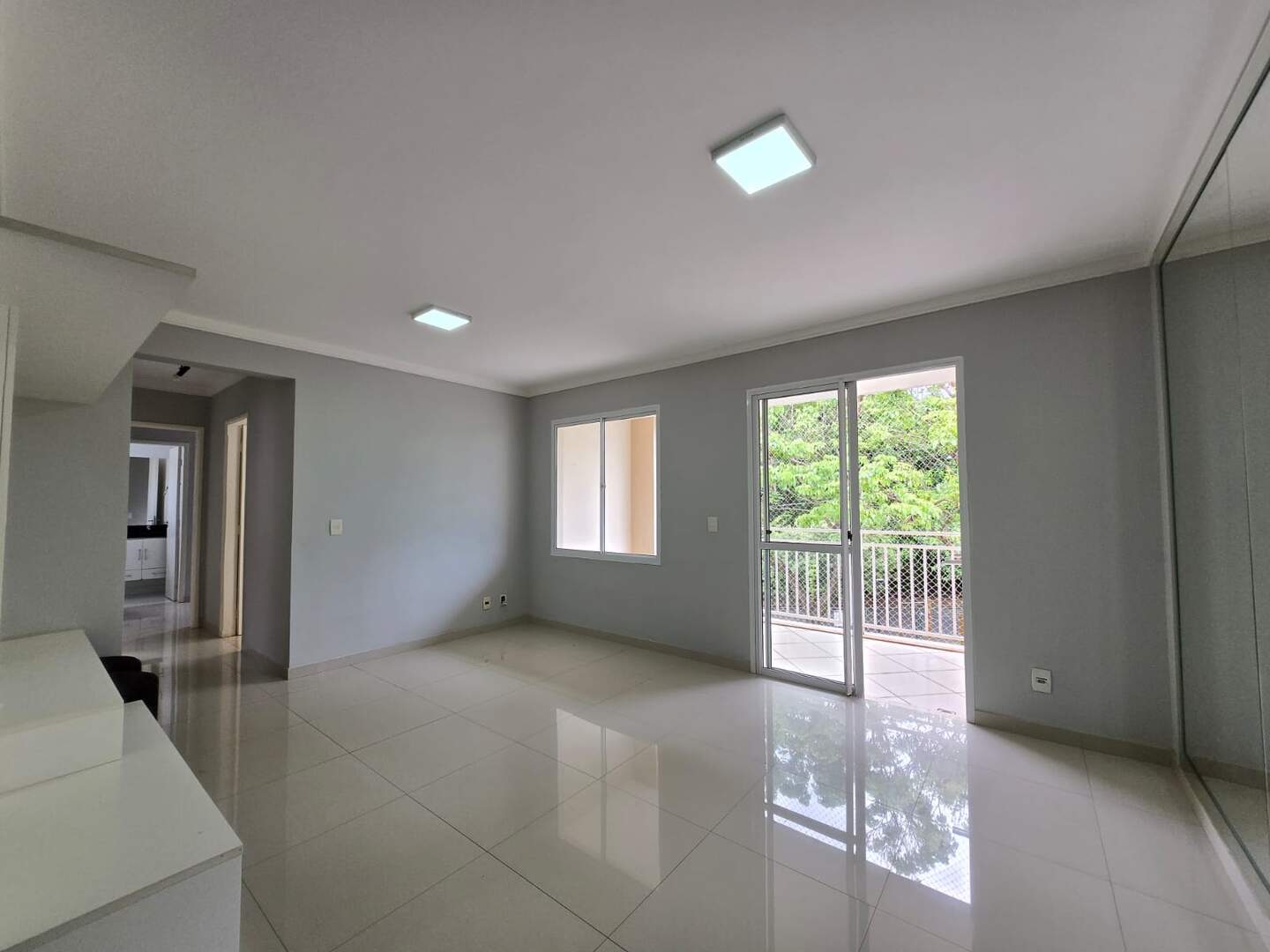 Apartamento para aluguel no Loteamento Center Santa Genebra: 