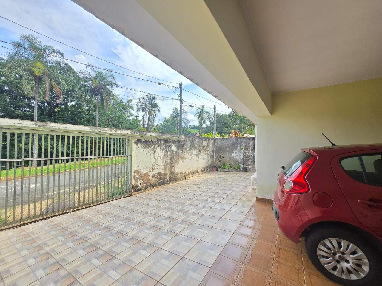 Casa à venda no Parque dos Jacarandás: 