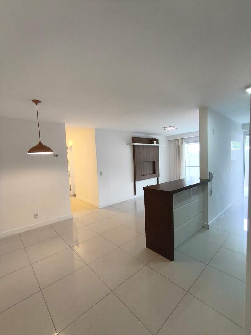 Apartamento para aluguel no Bosque: 