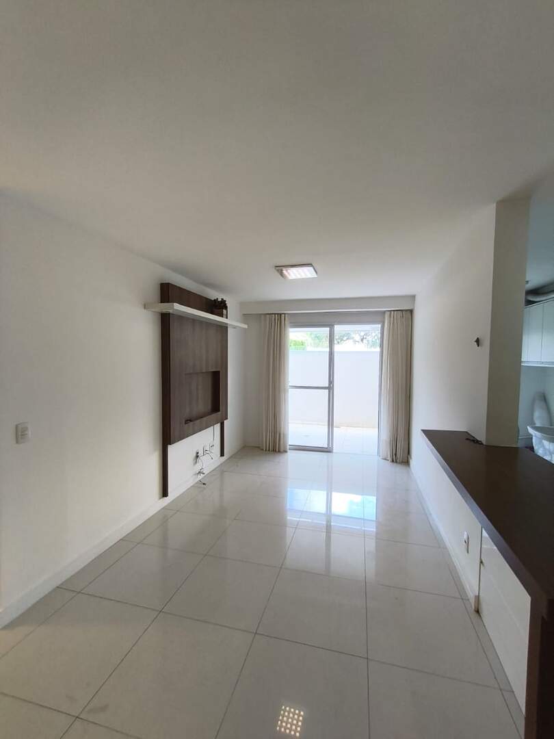 Apartamento para aluguel no Bosque: 