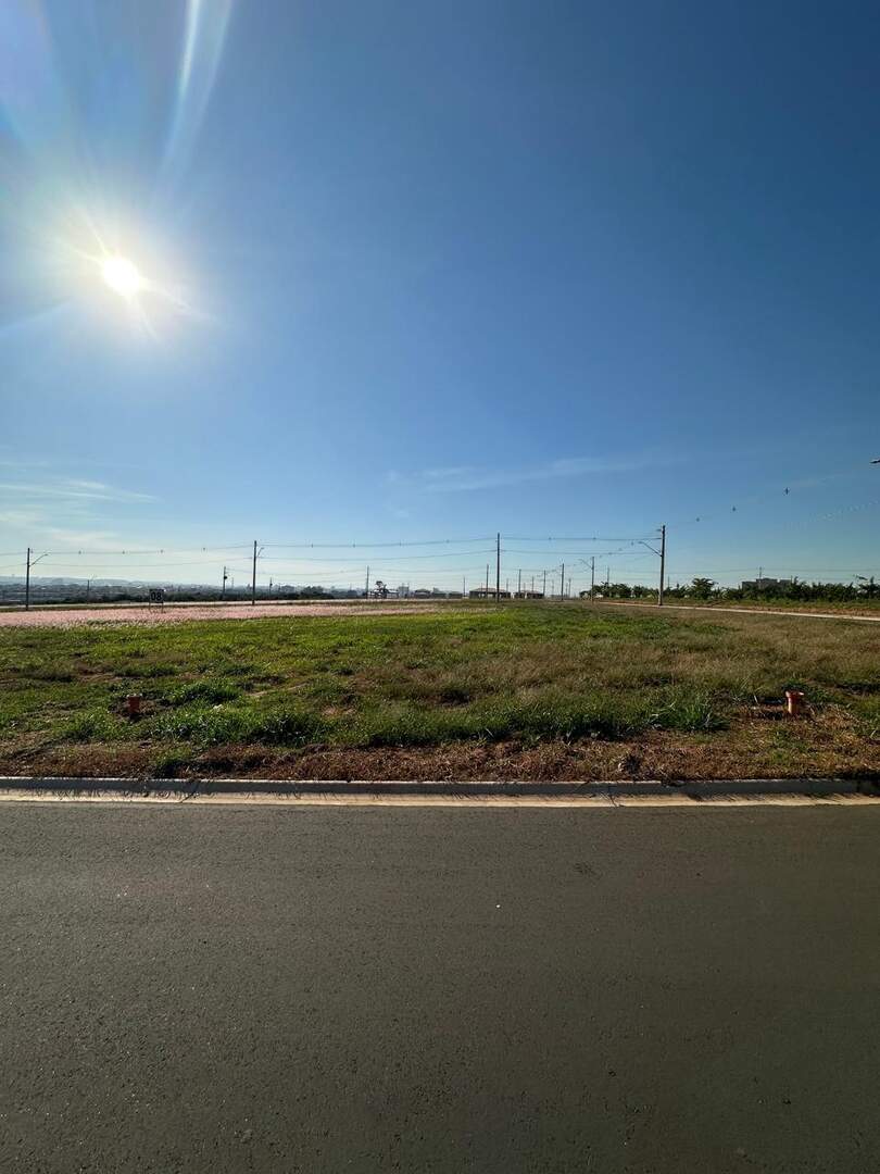 Terreno de Condomínio à venda no Jardim Flamboyant Condomínio Terras da Fazenda: 